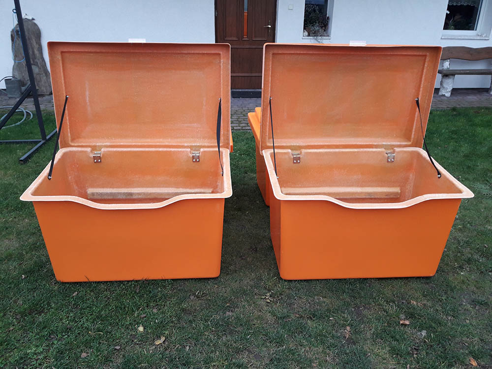 skrzynie - widok w środku